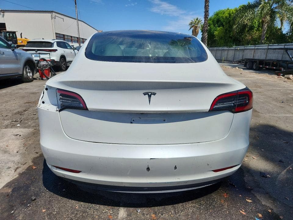 2021 TESLA MODEL 3 6