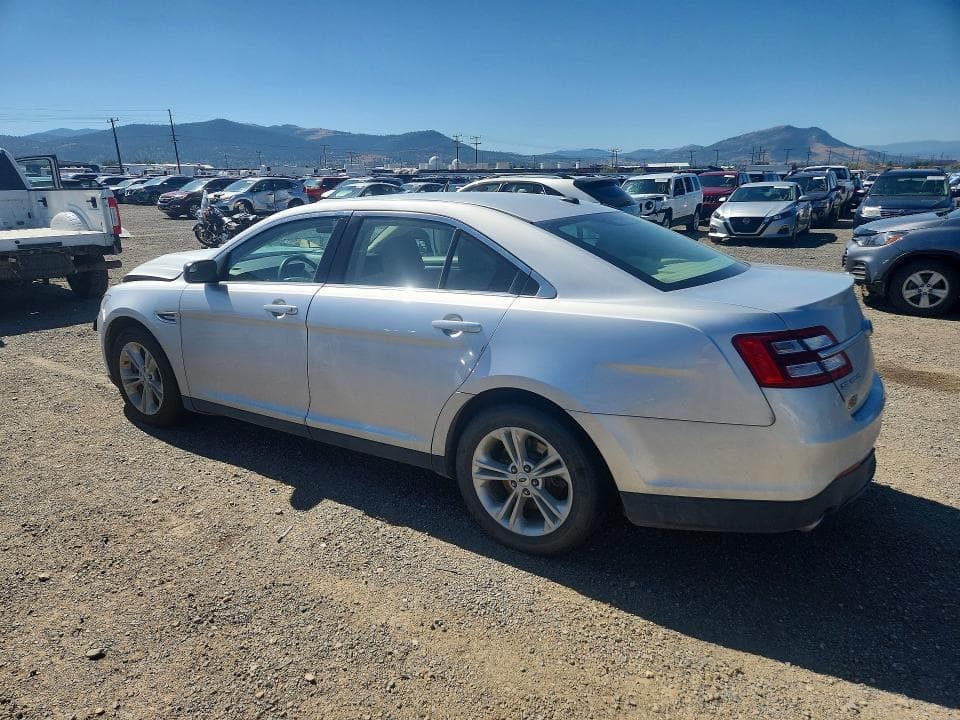 2019 FORD TAURUS SE 2