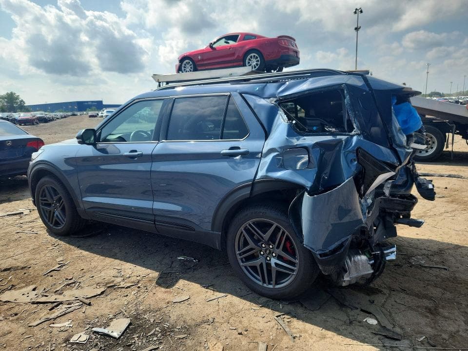 2026 FORD EXPLORER ST 2