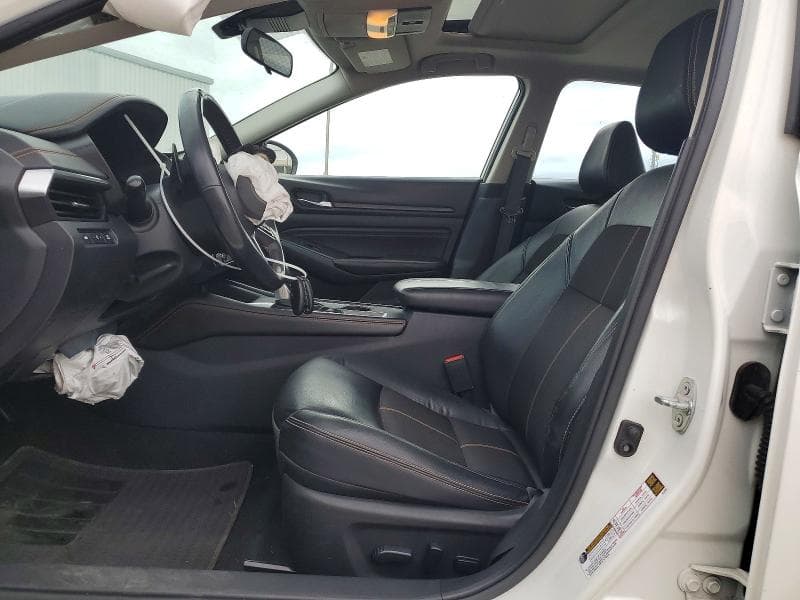 2022 NISSAN ALTIMA SR 7