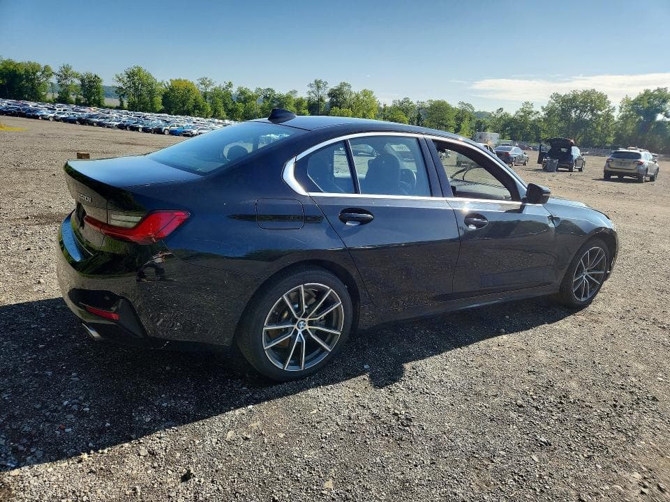 2020 BMW 330XI 3