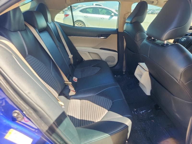 2018 TOYOTA CAMRY LE 10