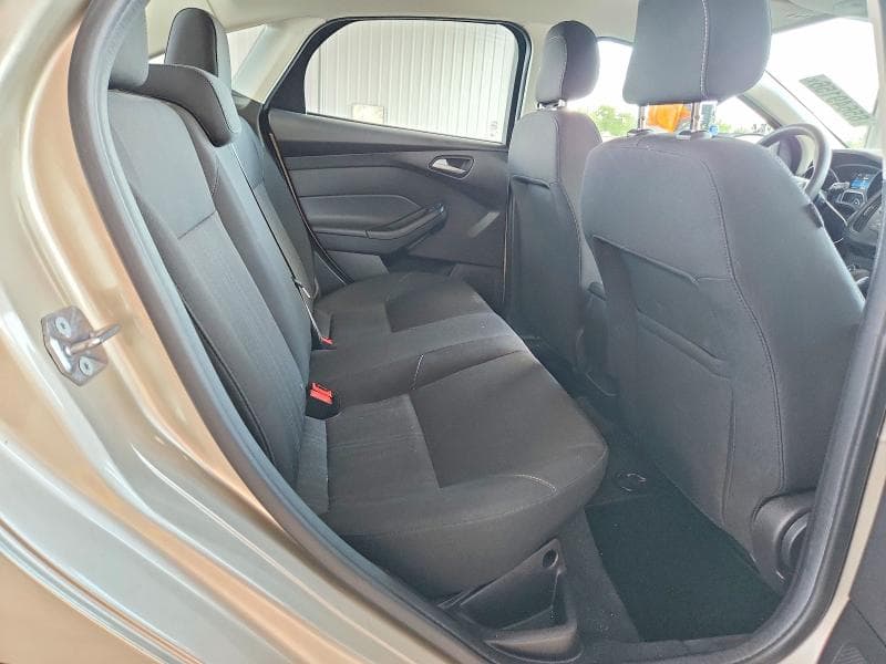 2018 FORD FOCUS SE 10