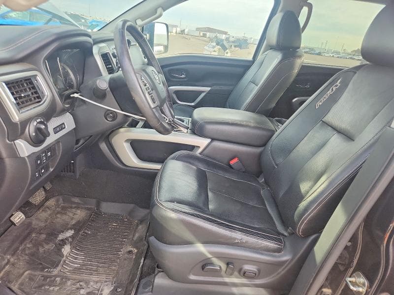2018 NISSAN TITAN PRO-4X 7