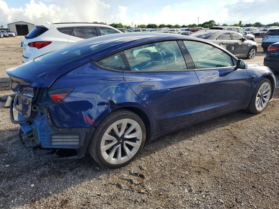 2023 TESLA MODEL 3 3