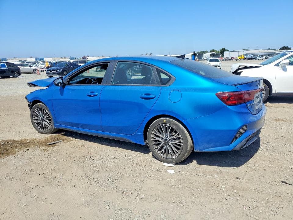 2022 KIA FORTE GT LINE 2