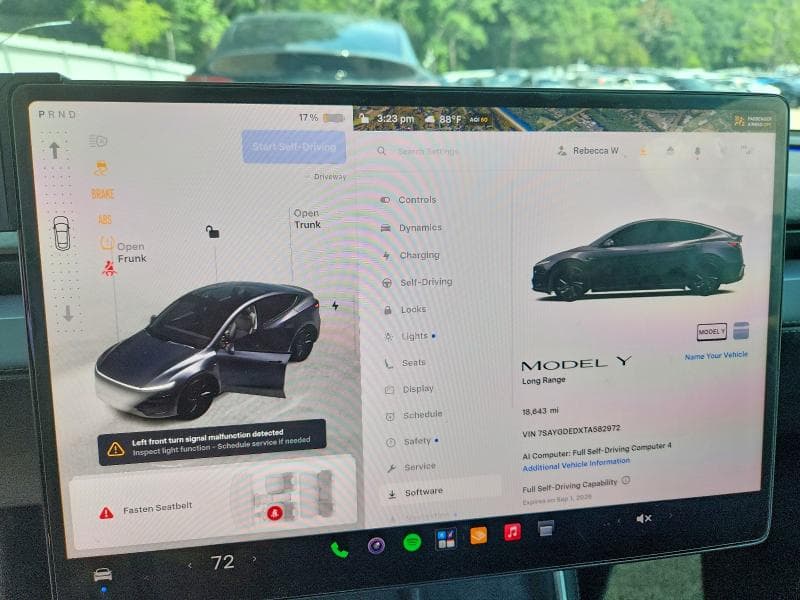 2026 TESLA MODEL Y 9