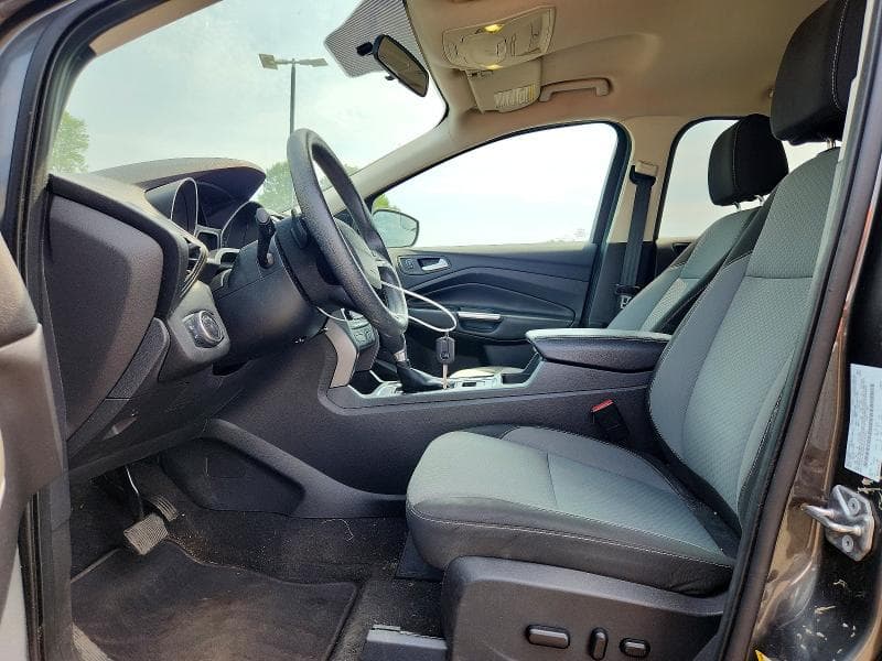 2017 FORD ESCAPE SE 7