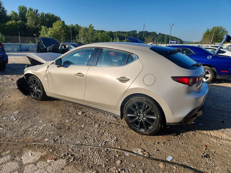 2022 MAZDA 3 PREMIUM 2