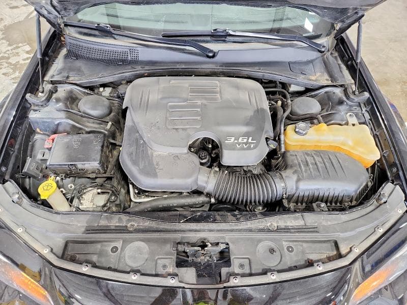2018 CHRYSLER 300 S 11