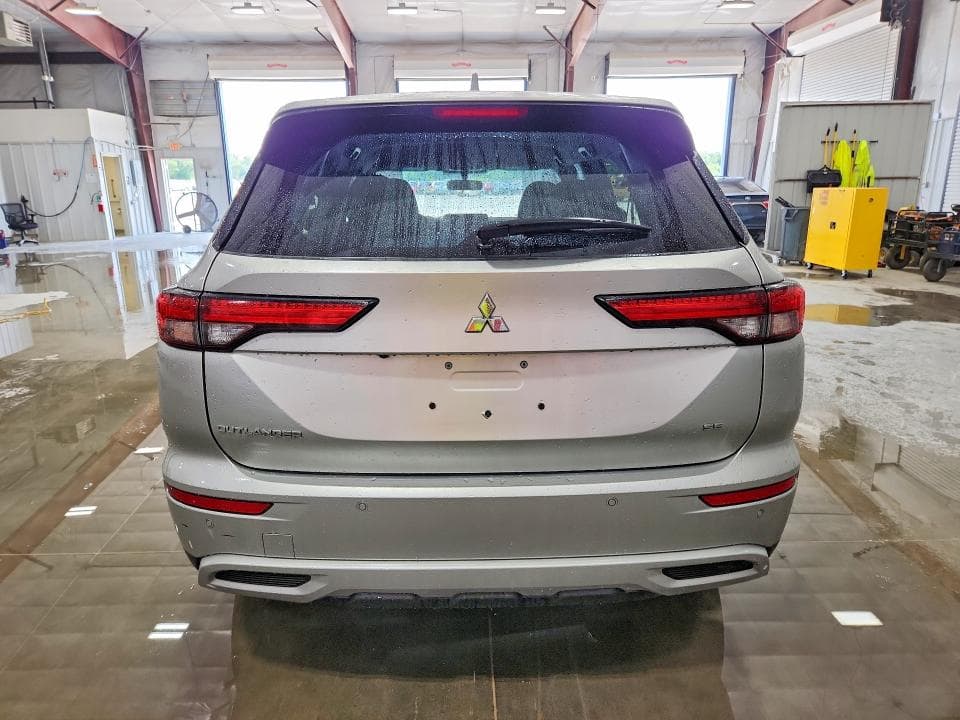 2024 MITSUBISHI OUTLANDER SE 6