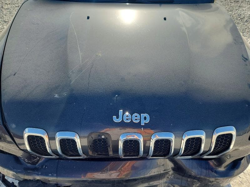 2017 JEEP CHEROKEE LATITUDE 11