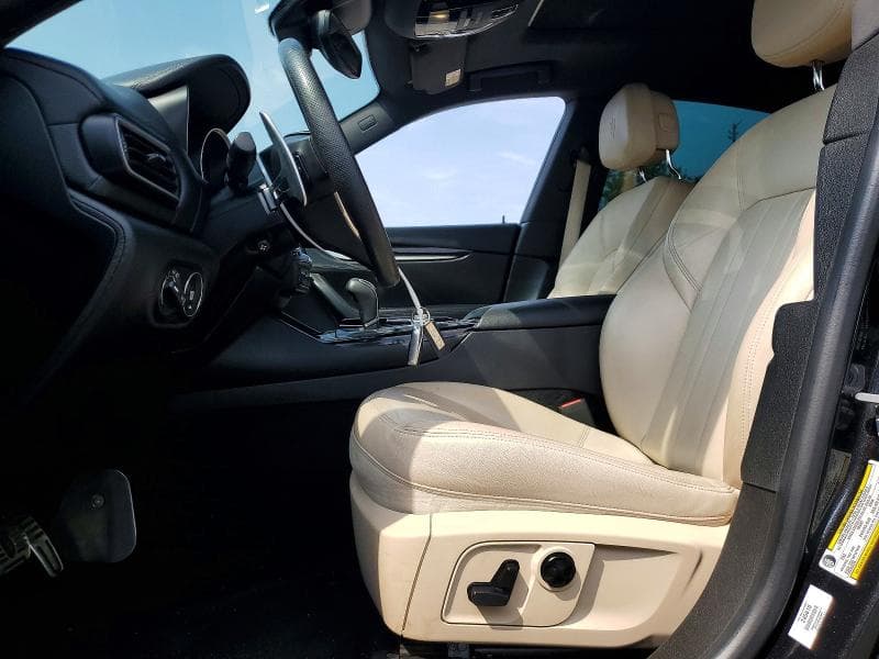 2017 MASERATI LEVANTE SPORT 7