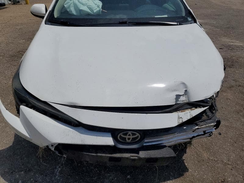 2021 TOYOTA COROLLA LE 11