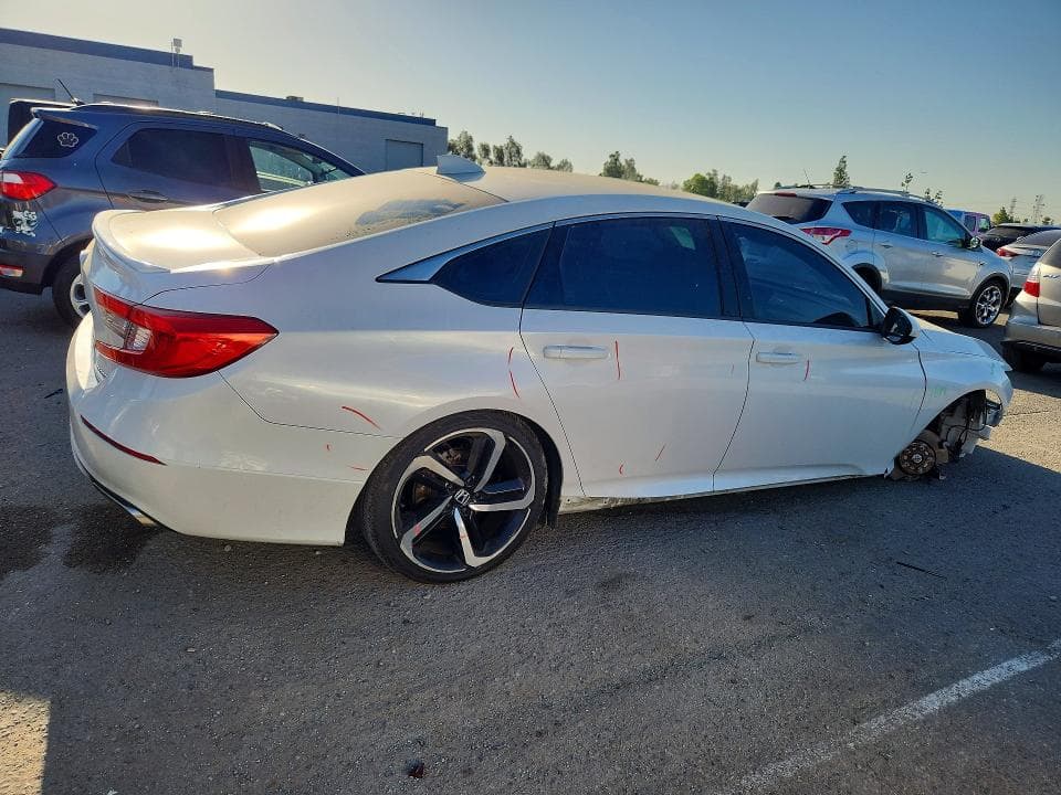 2018 HONDA ACCORD SPORT 3