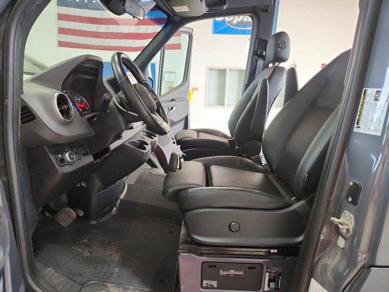 2021 MERCEDES-BENZ SPRINTER 2500 7