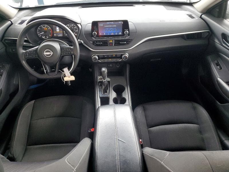 2023 NISSAN ALTIMA S 8