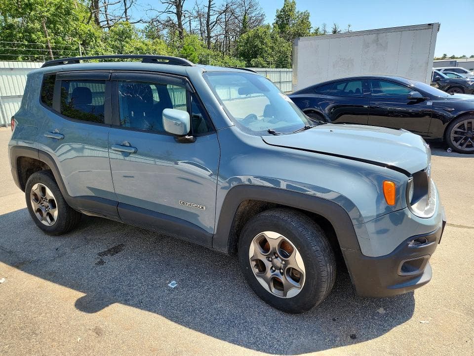 2017 JEEP RENEGADE LATITUDE 4