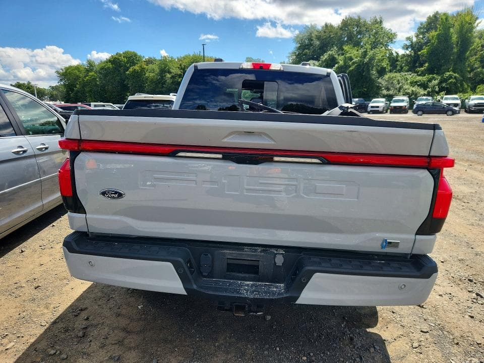 2023 FORD F150 LIGHTNING PRO 6