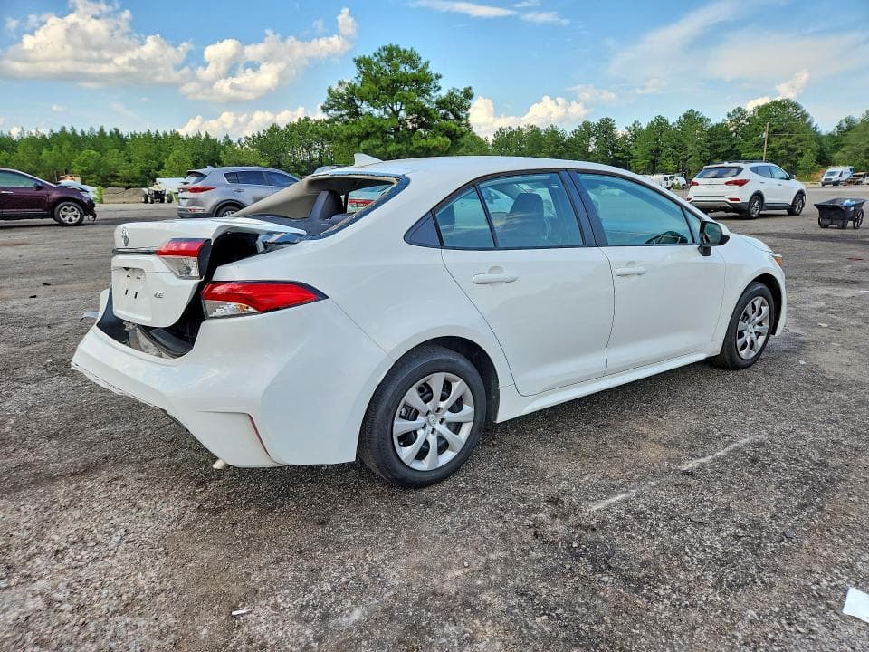 2024 TOYOTA COROLLA LE 3