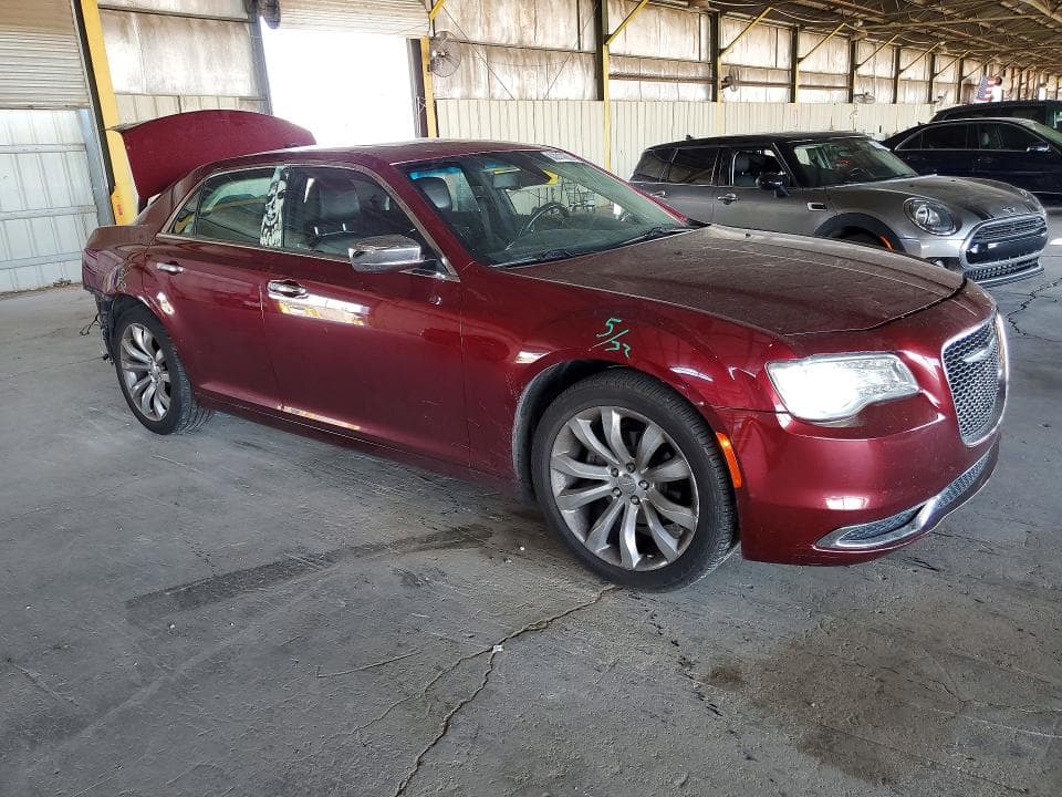 2020 CHRYSLER 300 LIMITED 4