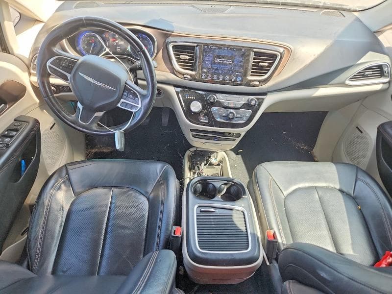 2017 CHRYSLER PACIFICA TOURING L PLUS 8