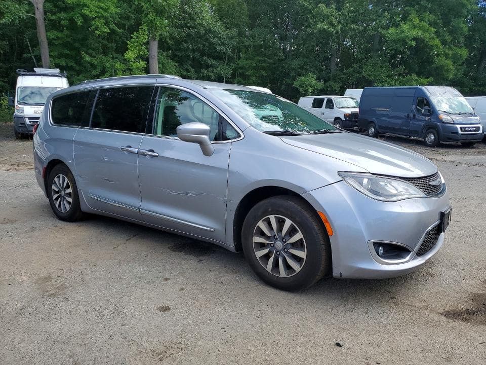 2020 CHRYSLER PACIFICA TOURING L PLUS 4