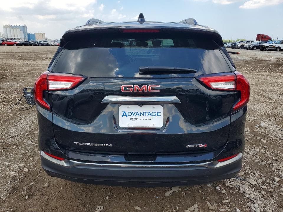 2023 GMC TERRAIN AT4 6