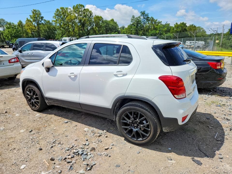 2022 CHEVROLET TRAX 1LT 2