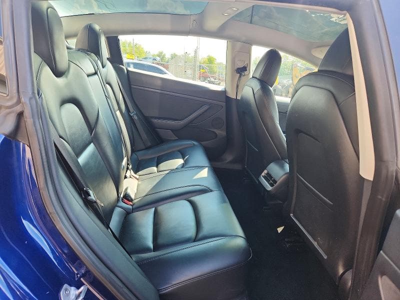 2022 TESLA MODEL 3 10