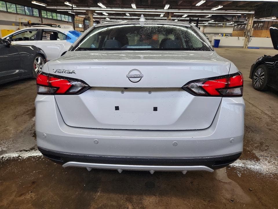 2025 NISSAN VERSA SV 6