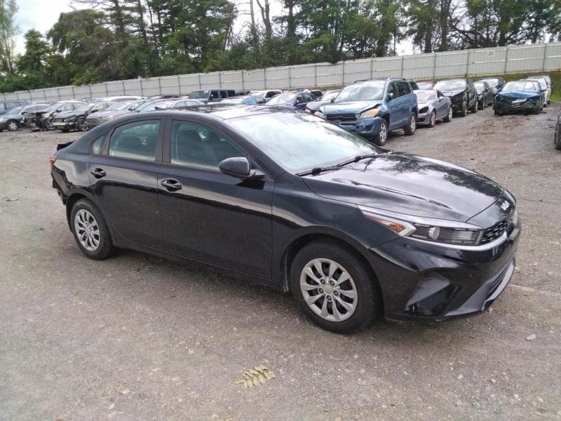 2023 KIA FORTE LX 4