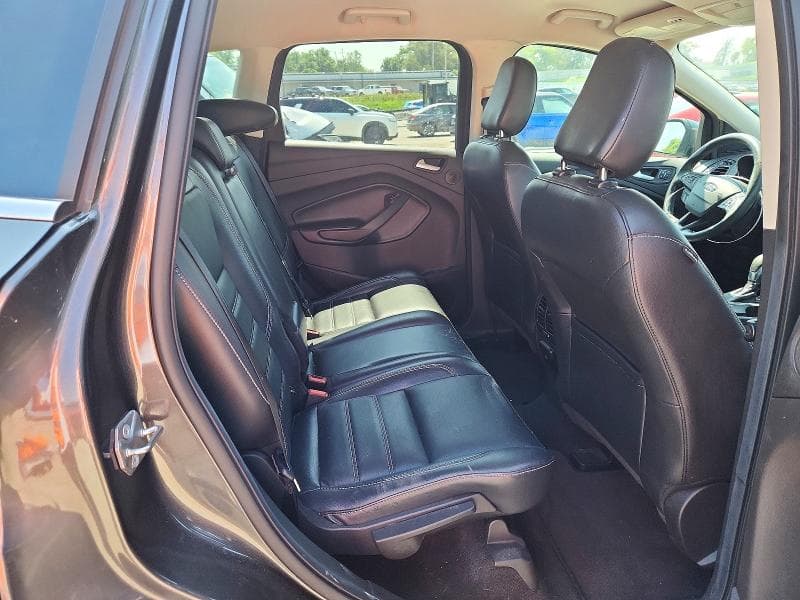 2019 FORD ESCAPE TITANIUM 10