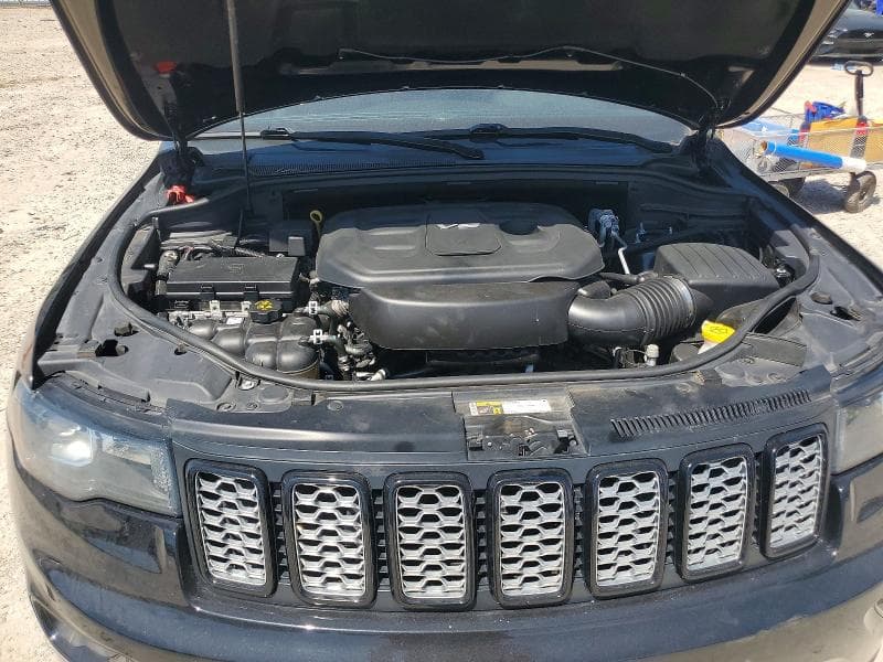 2018 JEEP GRAND CHEROKEE LAREDO 12
