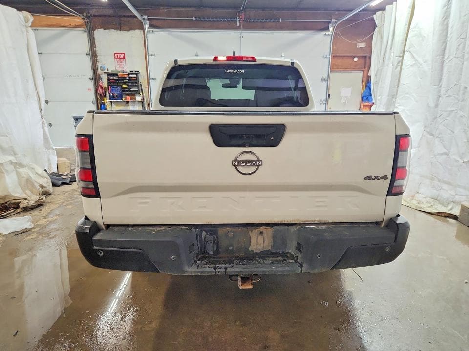2022 NISSAN FRONTIER S 6