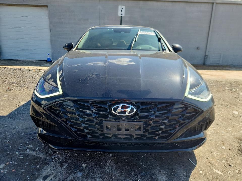 2021 HYUNDAI SONATA LIMITED 5
