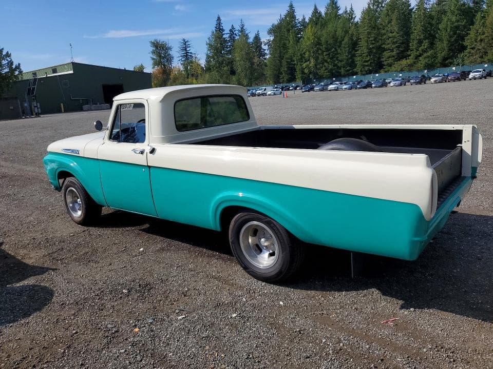 1962 FORD F-100 1/2 TON 2