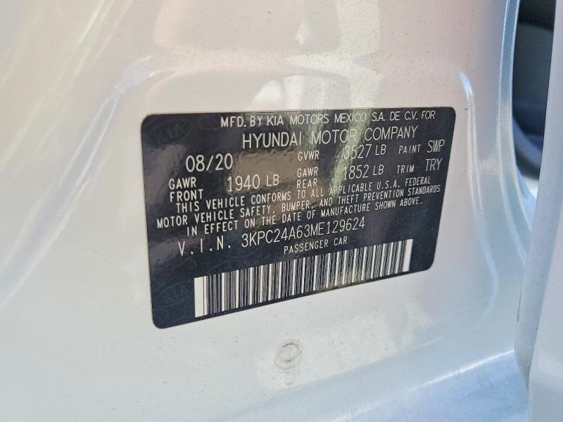 2021 HYUNDAI ACCENT SE 12