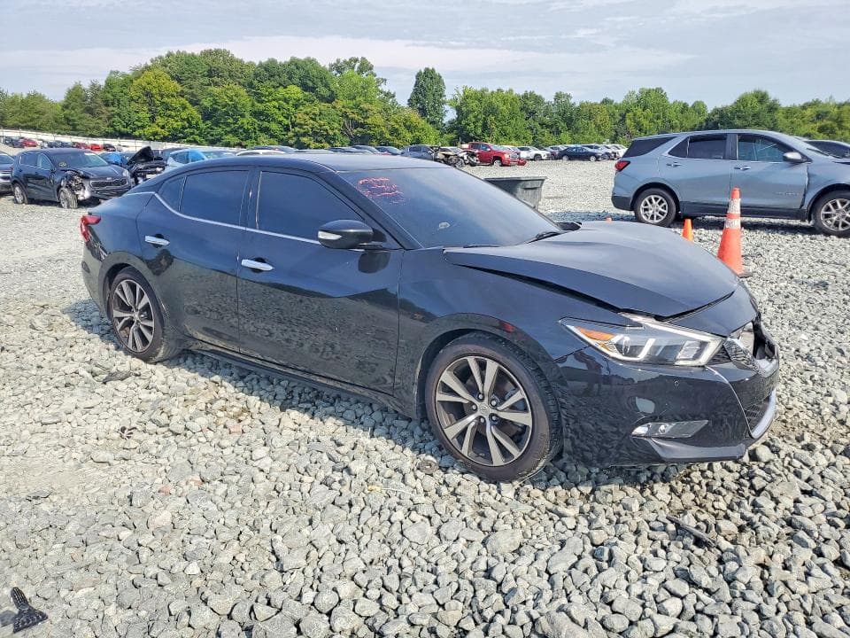 2017 NISSAN MAXIMA 3.5 SV 4