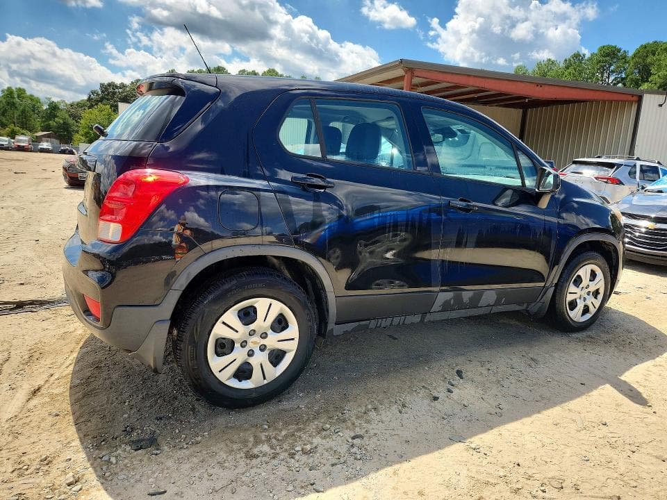 2017 CHEVROLET TRAX LS 3