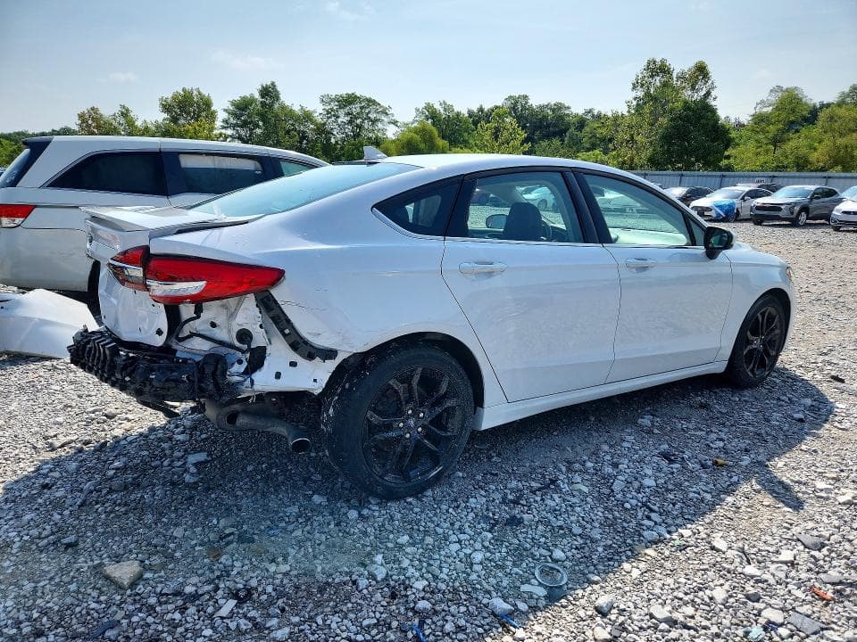 2020 FORD FUSION SE 3