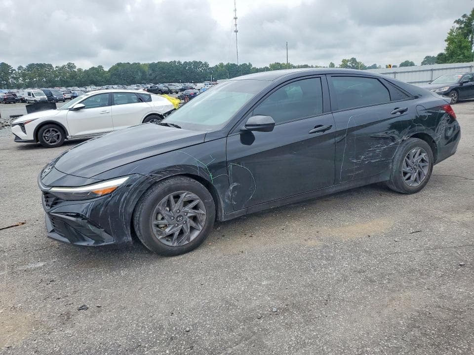 2024 HYUNDAI ELANTRA SEL - 1