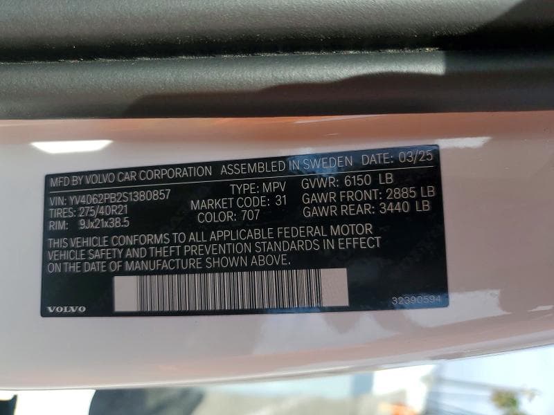 2025 VOLVO XC90 PLUS 13