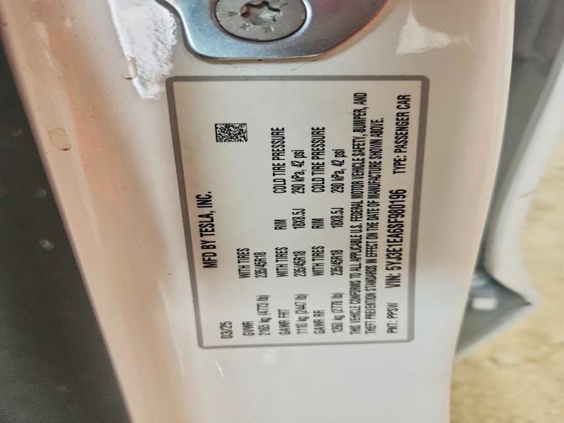 2025 TESLA MODEL 3 14