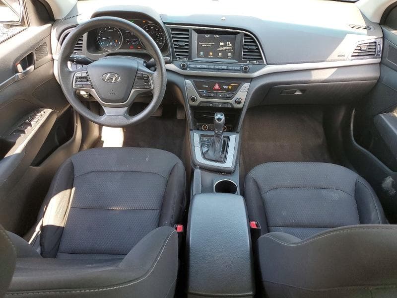 2018 HYUNDAI ELANTRA SE 8