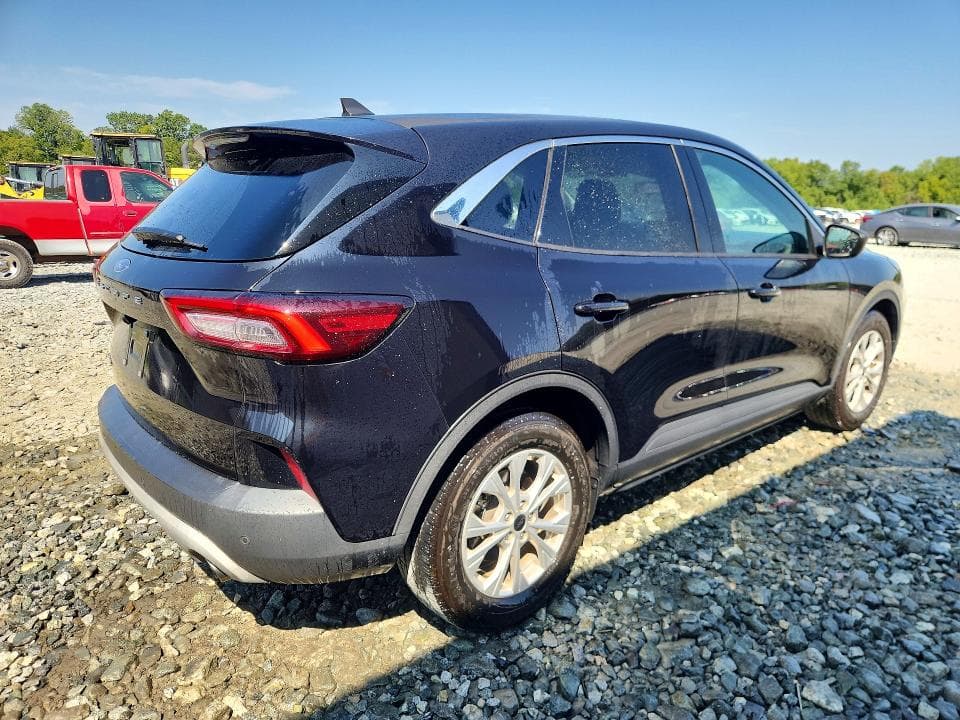 2023 FORD ESCAPE ACTIVE 3