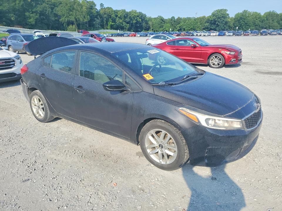 2017 KIA FORTE LX 4