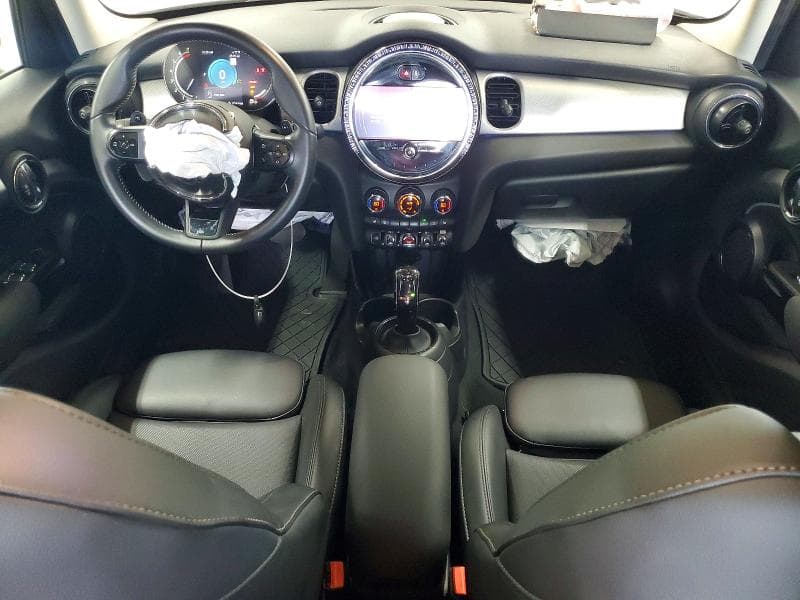 2022 MINI COOPER S 8