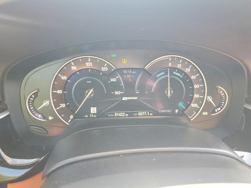2019 BMW 530XE 17
