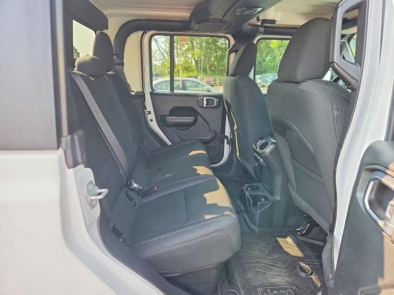 2020 JEEP GLADIATOR SPORT 10